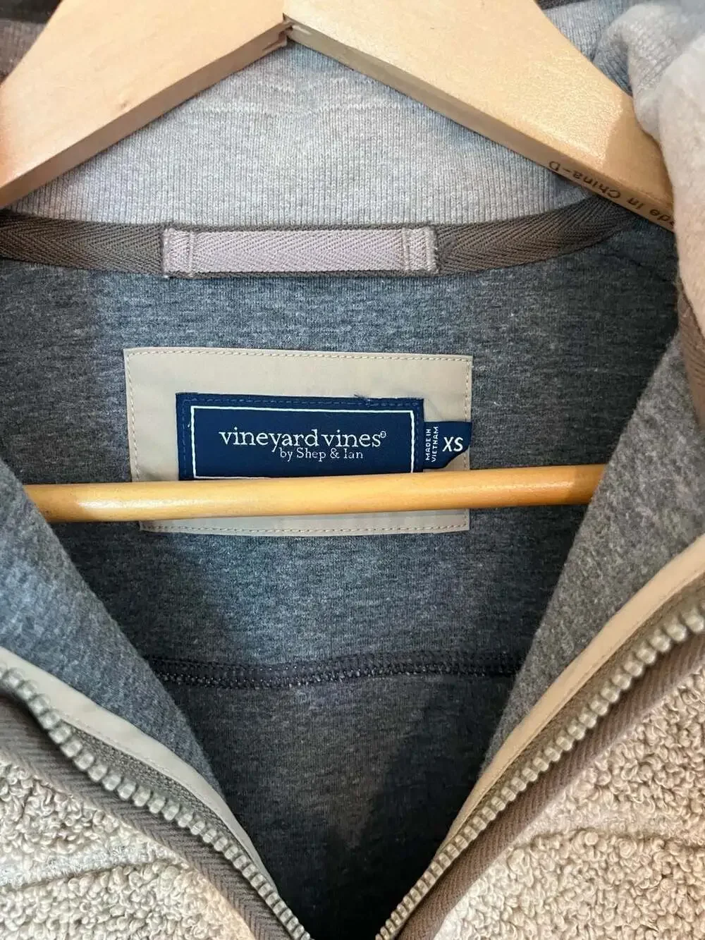 Vineyard Vines, Sherpa Quarter Zip, Preppy Outdoors, Fall, Brown, Unisex XS